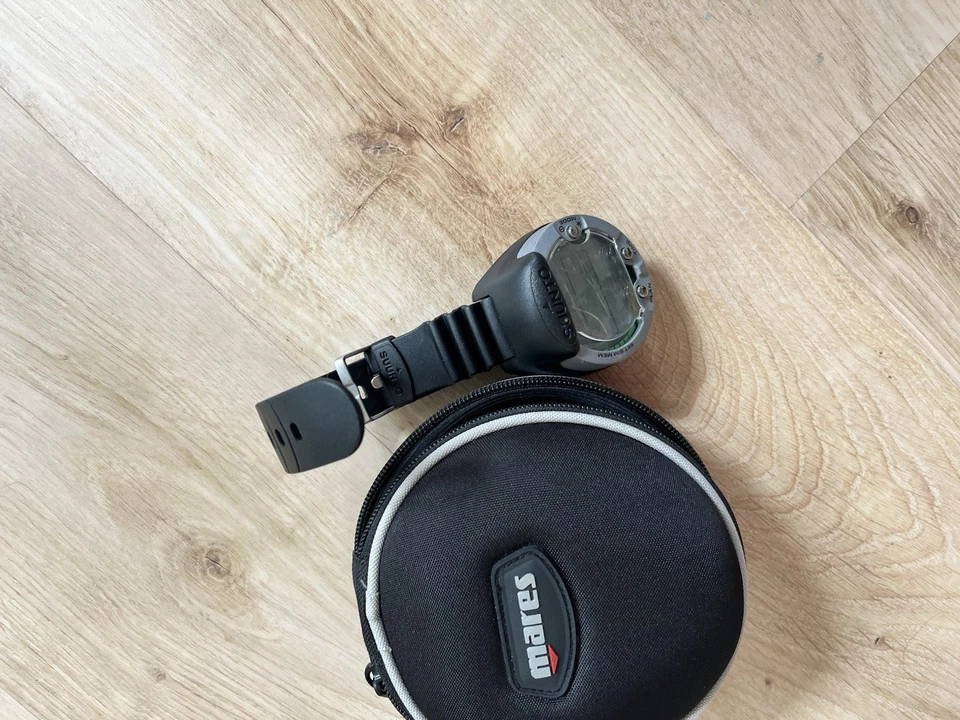 Komplette Mares Tauchausrüstung Nur 66 Tauchgänge Suunto Tauchcomputer Scuba - Bild 4 von 4