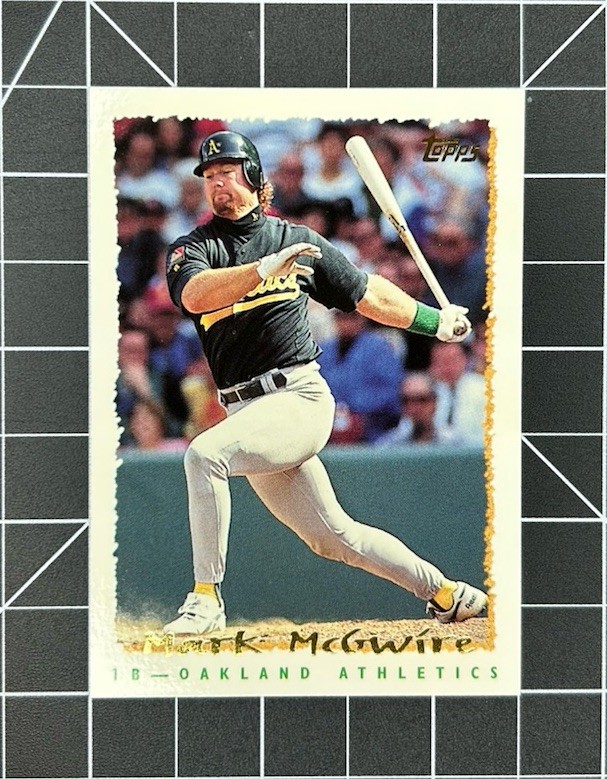 1995 Topps Mark McGwire #472 Oakland Athletics