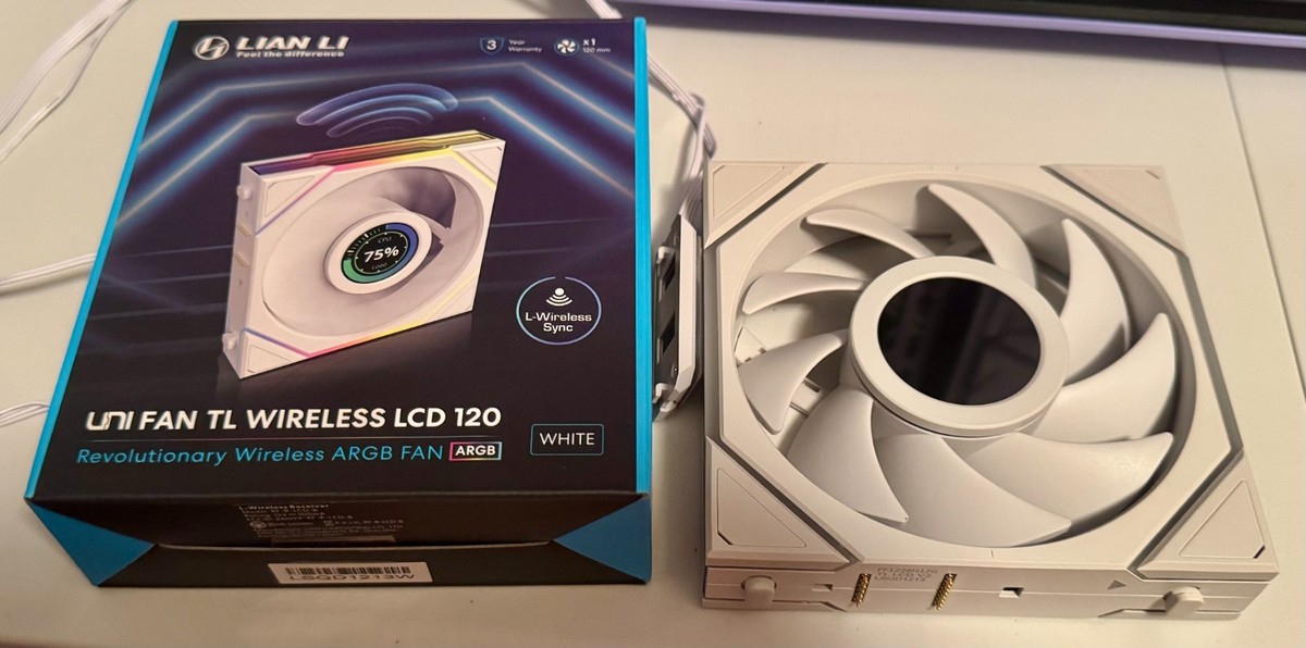 Lian Li White Uni Fan TL - LCD Wireless 120mm | Complete | eBay