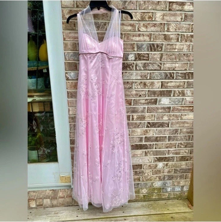 Vestido de graduación brillante superpuesto rosa claro y plata pastel Betsy & Adam vintage años 90 Foto 2 de 4