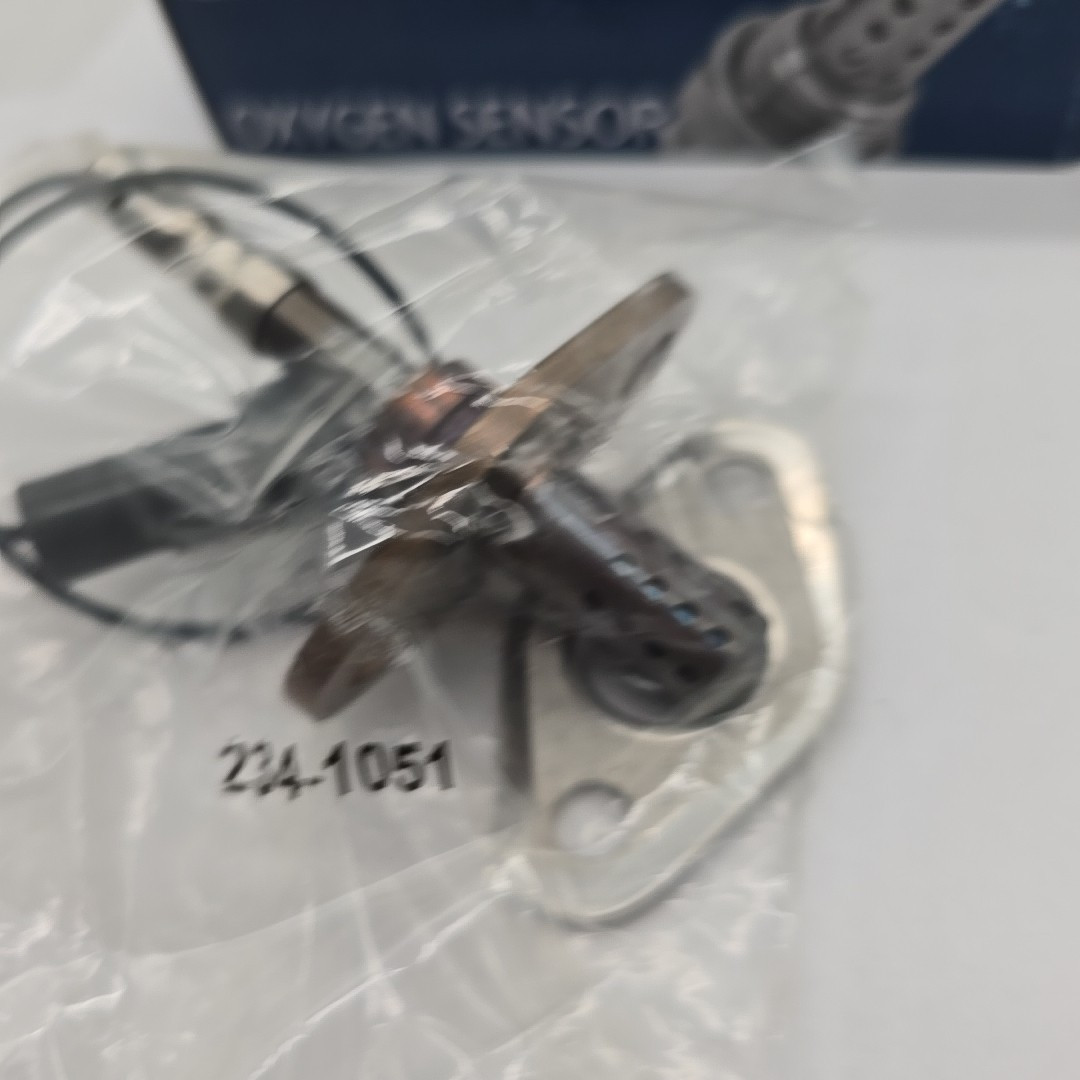 Denzo oxygen sensor part number 234-1051 fits an 87 Toyota Denzo oxygen sensor part number 234-1051 fits an 87 Toyota