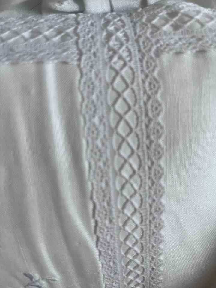 Vintage Embroidered Applique White w/ Bow Lace Pillow Sham 4" Ruffle Trim - Image 3 of 4