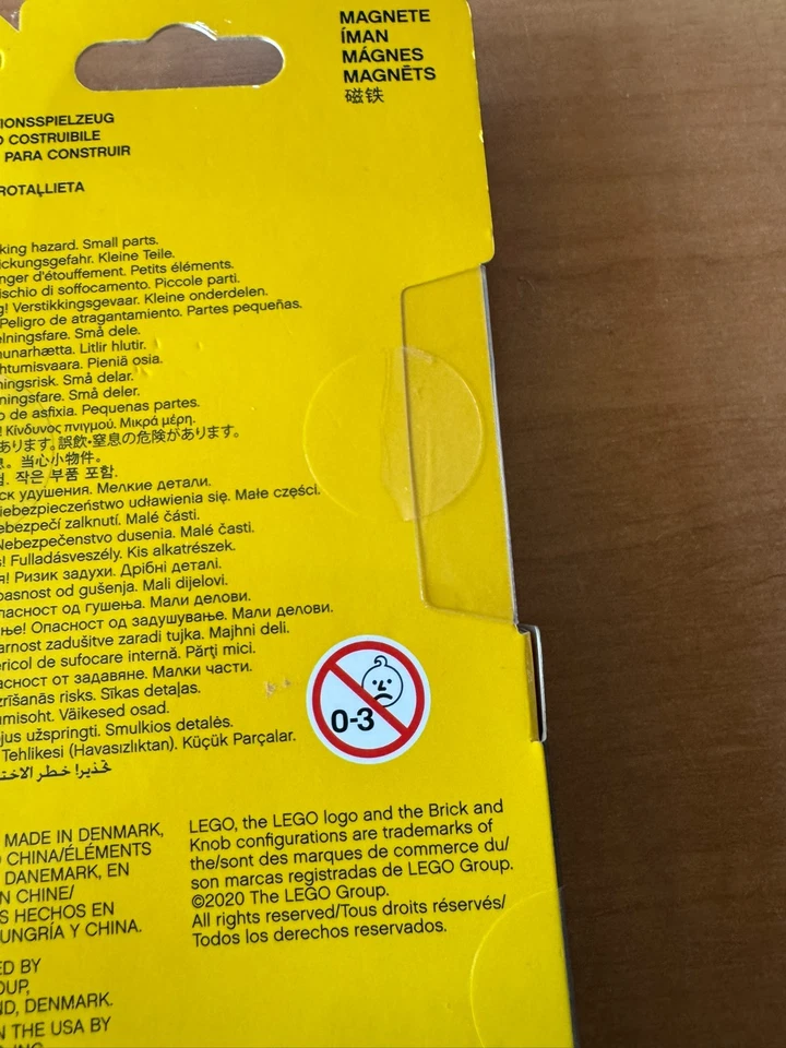 LEGO Empire State Building Magnet 854030 - BRAND NEW SEALED - RETIRED PRODUCT - Image 4 of 4