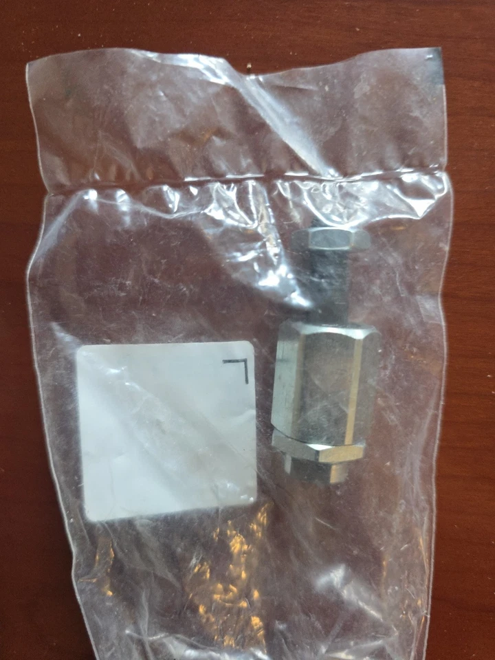 Festo 2062 FK-M8 Self-Aligning Rod Coupler NWB New In Bag - Image 3 of 4