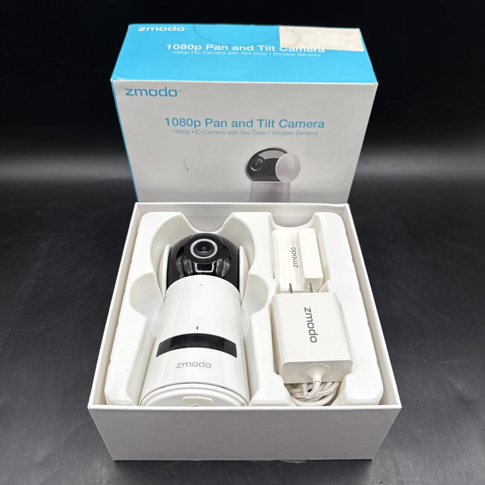 Zmodo  1080p HD Pan and Tilt Camera ZH-IZV2F-WAC Wifi Security Camera
