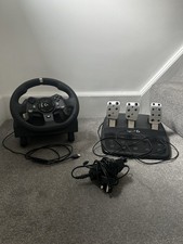 Logitech G920 UK Plug Driving Force Racing Wheel excellent condition