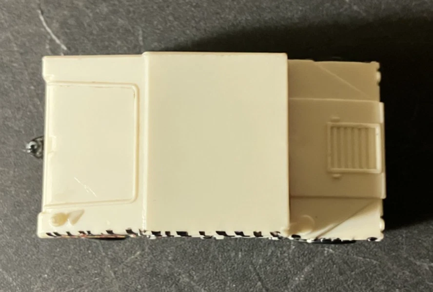 White Zebra Jungle Hummer H1 - 1998 Hot Wheels Blue Card #858 1:64 Diecast - NM - Image 2 of 4