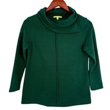 Trisha Tyler XS Green Wearable Art to Wear Sweater Knit Christmas Shirt Top