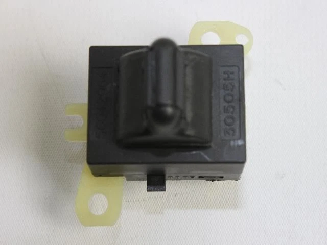 Interruptor de bloqueo de puerta delantero izquierdo genuino Mopar 1997-2004 Jeep Grand Cherokee 56042064 Foto 3 de 4