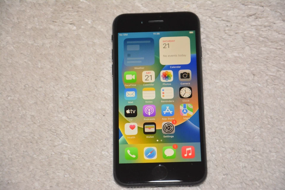 Apple iPhone SE 2nd Gen. Red - 64GB (Unlocked)