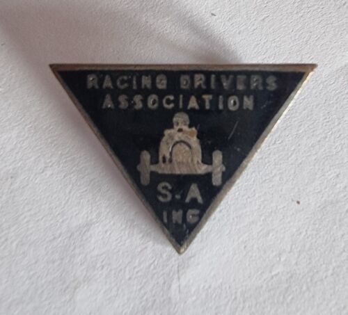 RDA Speedway ROWLEY PARK pin badge - Racing Drivers  Speedcar Sprintcar - Picture 1 of 3