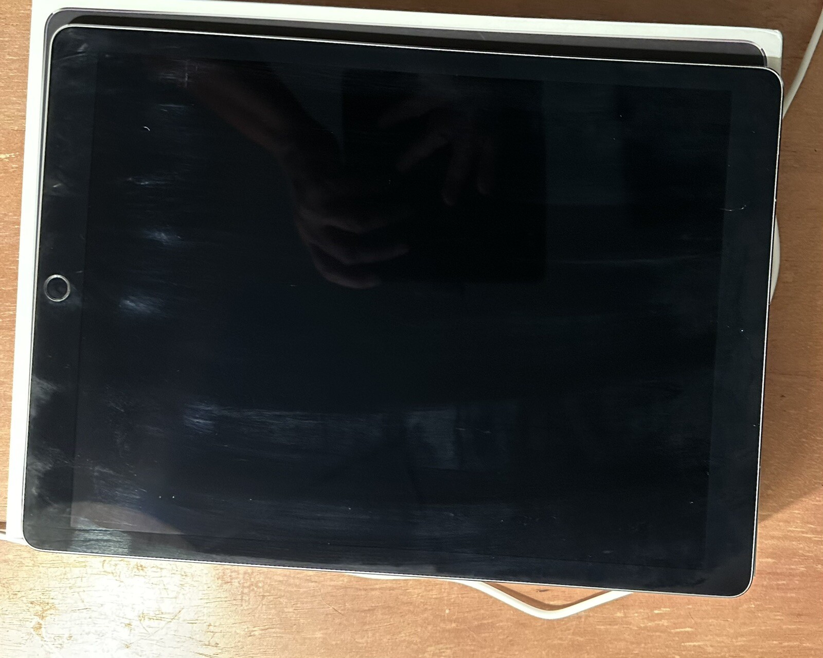 Apple iPad Pro 2nd Gen. 256GB, Wi-Fi + 4G (Verizon), 12.9 in - Silver-image