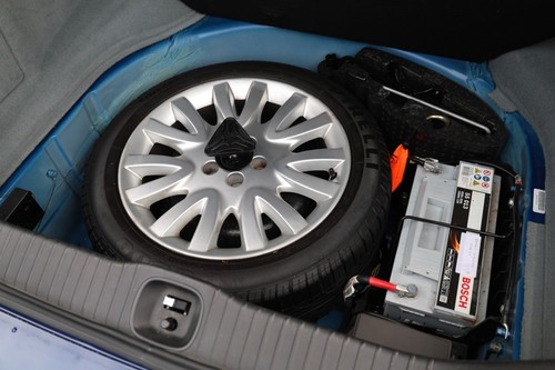 2005 '55' Jaguar XJ X350 XJ6 3.0 V6 * UK Car + Pacific Blue + ULEZ + Low Tax - Picture 20 of 24
