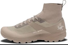 Arc'teryx Vertex GTX Men's Hiking Shoes Size 12 Excellent Condition. Worn Once