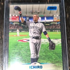 Topps 2025 Stadium Club Ichiro #182 Mariners Blue Foil Varient