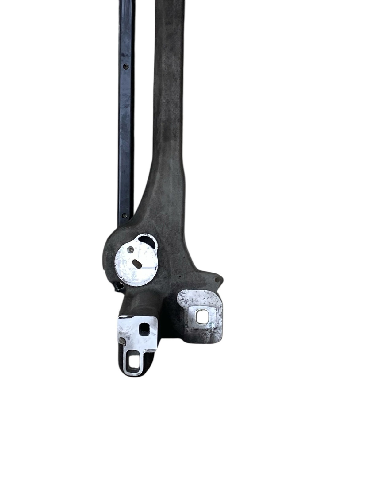 2015 BENTLEY CONTINENTAL 4.0L V8 ENGINE CARRIER SUPPORT MOUNT BRACKET 3W0199205A