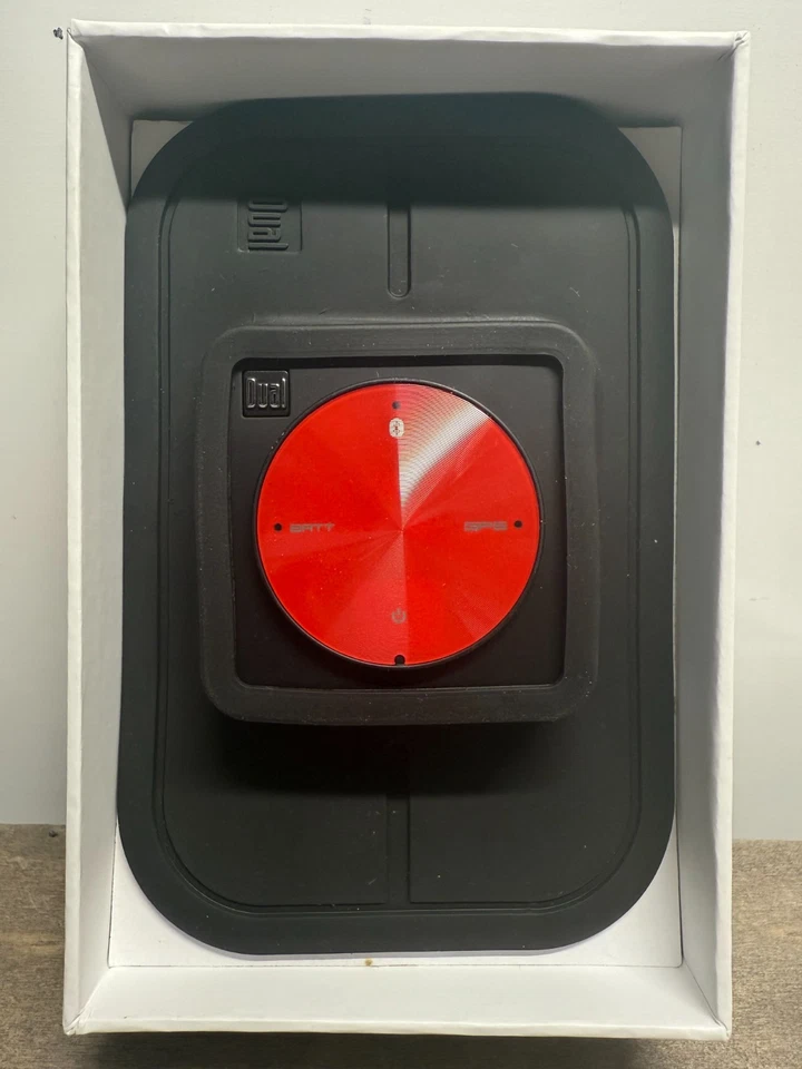 Dual XGPS150A -Portable Universal Bluetooth GPS Receiver Bundle W/Suction Mount - Image 3 of 4