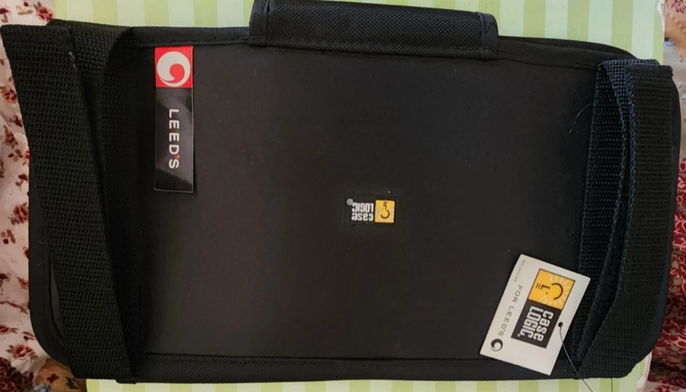 Case Logic CD DVD Blue Ray Holder Black NWT Attach To Car Truck Visor - Image 2 of 4