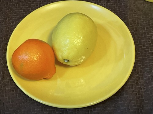 Antique Vintage California Early Catalina Island Pottery Yellow Plate 8 3/8” EUC