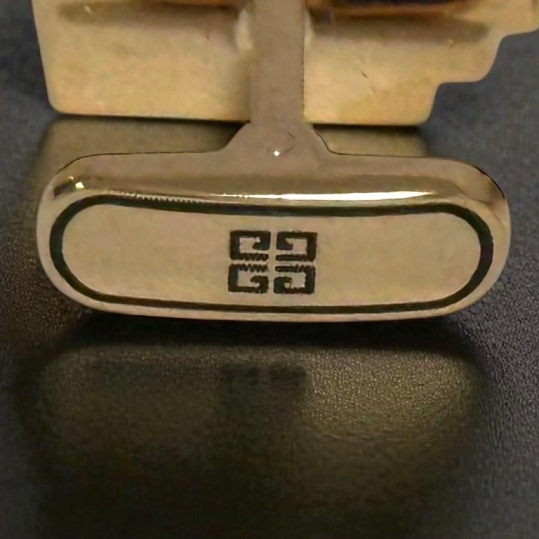 GIVENCHY Excellent Condition Cufflink Buttons for… - image 4