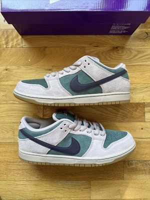 Nike SB Dunk Low / Mineral slate-Dark Raisin/ Size 11 / Style Code HQ1625300