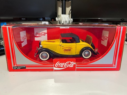 Ford Roadster Coca Cola Solido1:18 Diecast Model Car – Boxed, Flawed - Picture 8 of 11