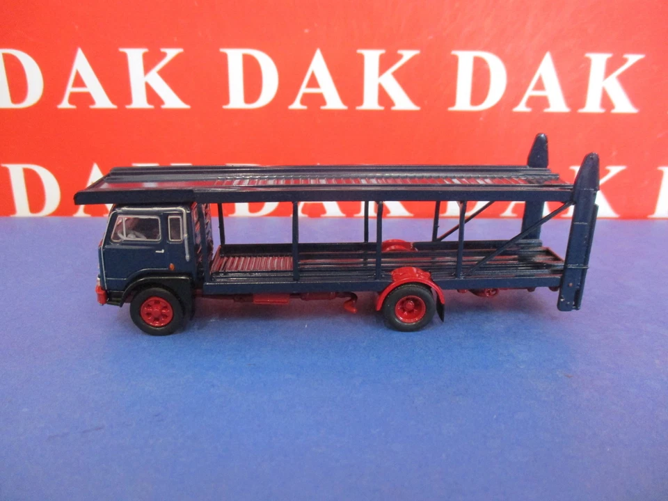1/87 Modellino Camion Truck Fiat 640 Bisarca Blu Scuro Rosso Scuro by Brekina - Immagine 2 di 4