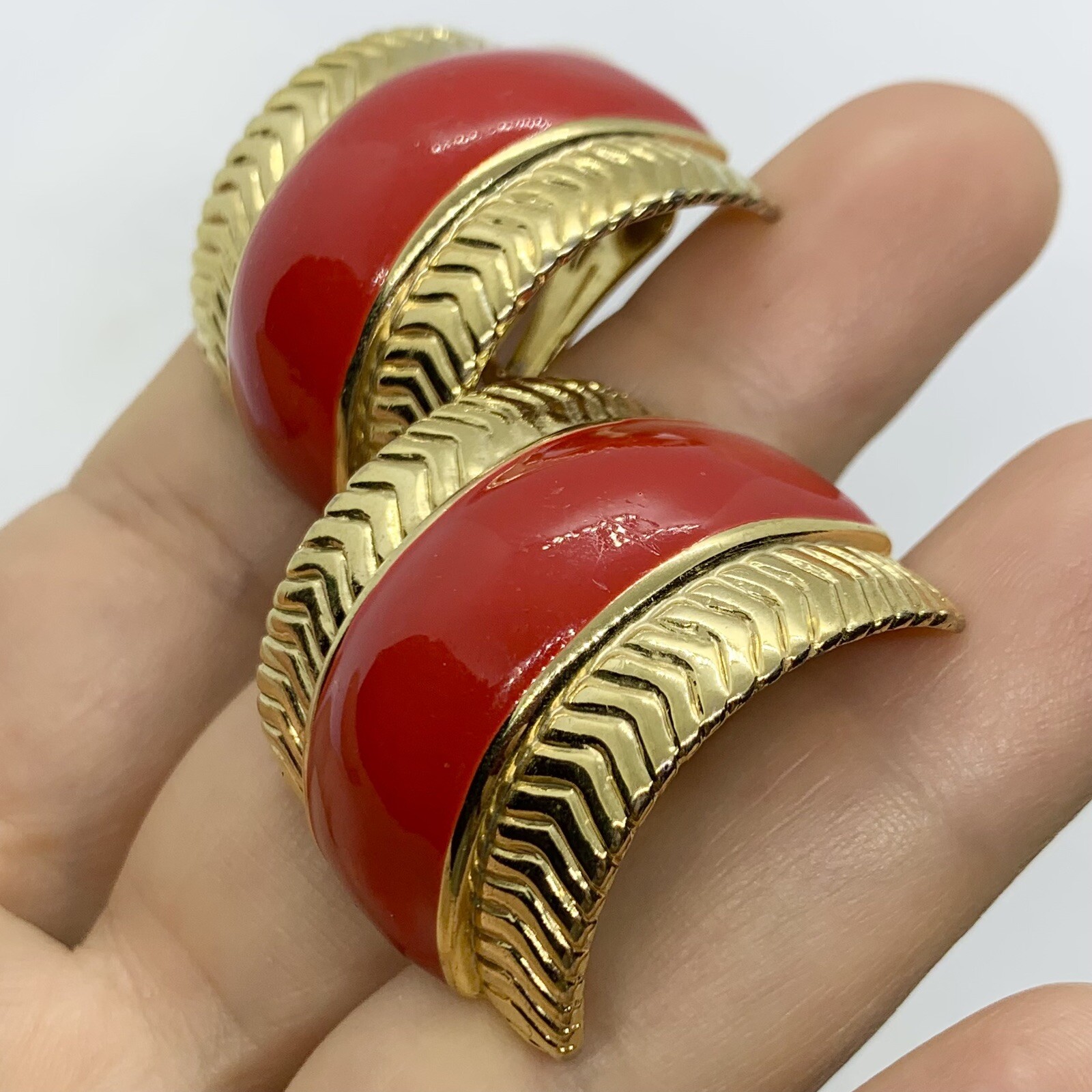 VTG OVERSIZED CHERRY RED ENAMEL STATEMENT GOLD WI… - image 3