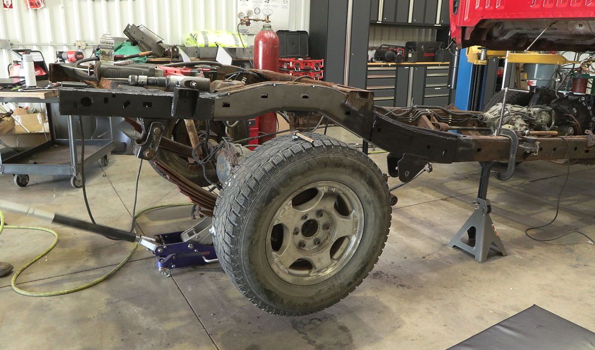 2004-2012 Chevrolet Colorado & Canyon Rear Left Leaf Spring Mount