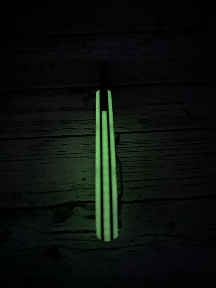 spyderco tenacious scales With Back Strap Plate Glow In The Dark - Image 3 of 4