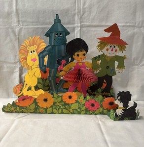Vintage Hallmark 70s Wizard Of Oz Paper Party Centerpiece