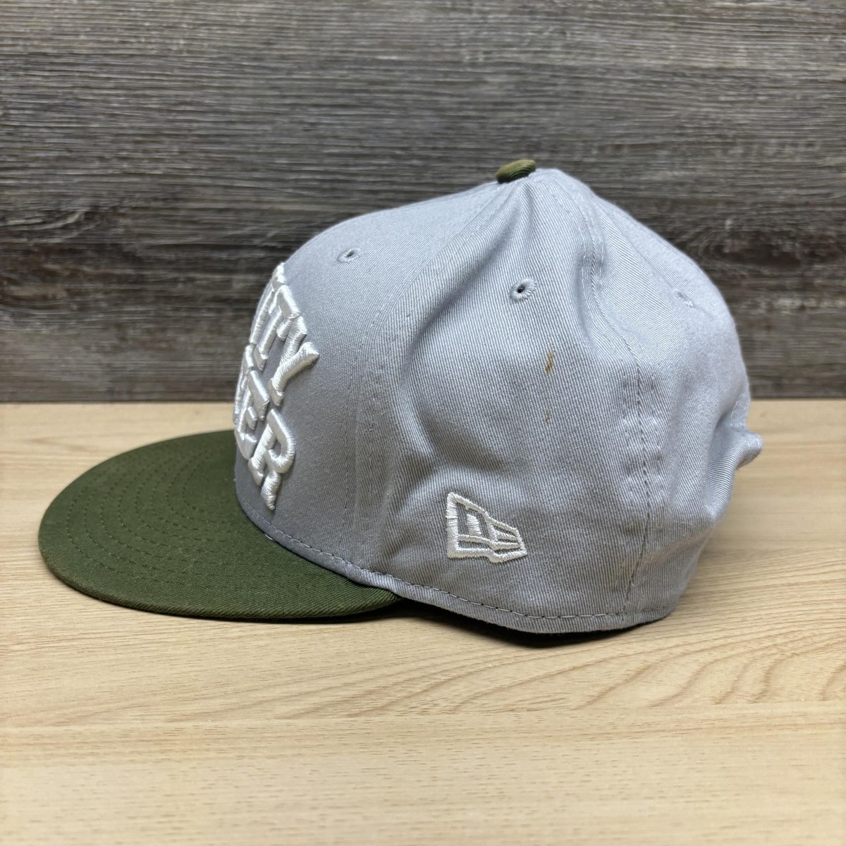 Star Wars Bounty Hunter New Era Hat Cap Snap Back Mens Small 