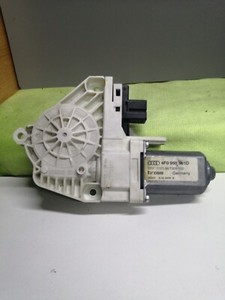 Original Audi A6 4F  Fensterhebermotor vorne links bross  4F0959801D gebraucht