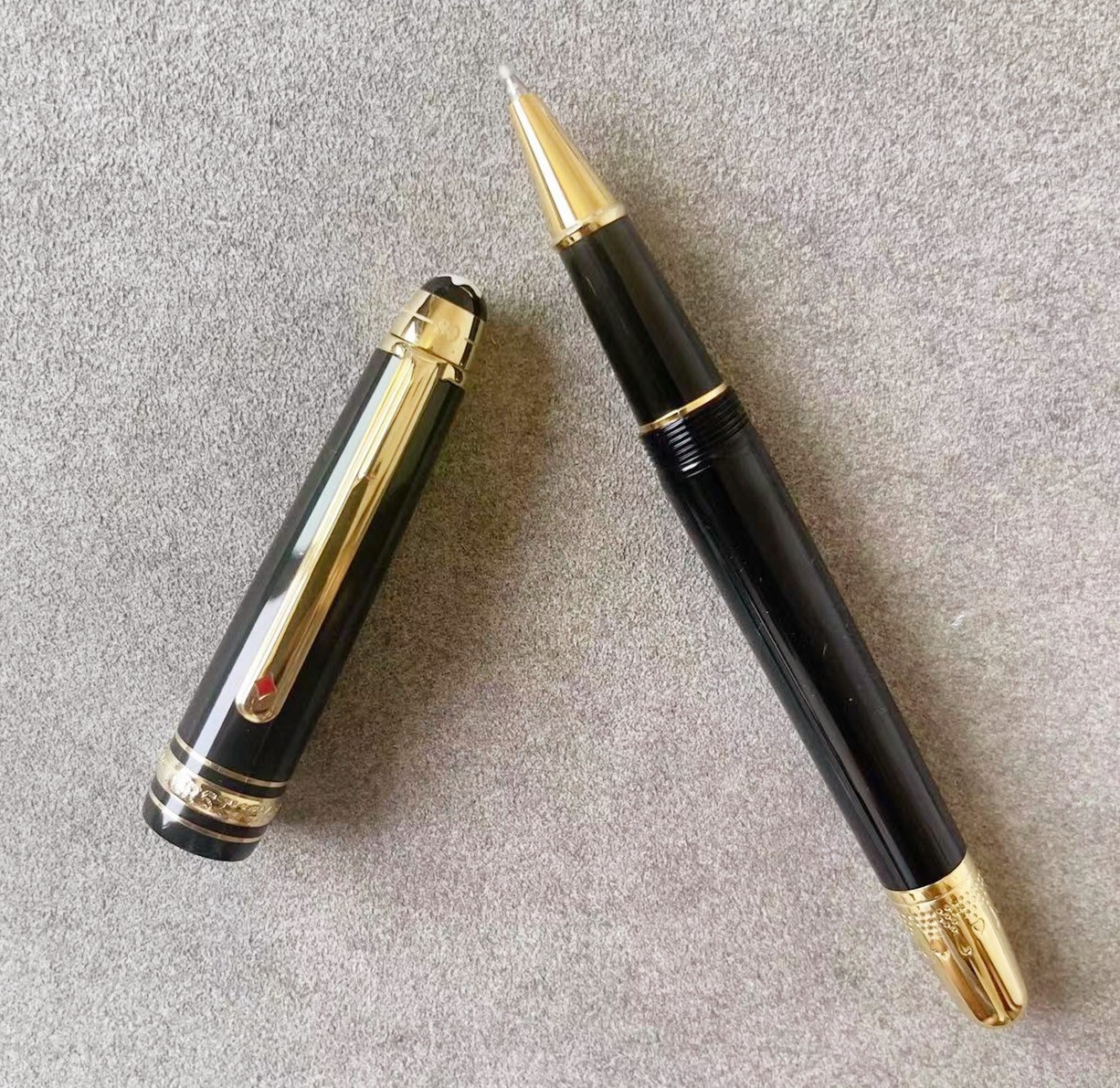 Deluxe Resin 80days Series Bright Black - Gold Clip Rollerball Pen No Box