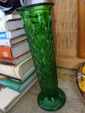 VTG EO BRODY Green Bud Vase-Glass-8"-#919 Diamond Patterned Signed