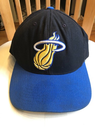 VTG Mitchell & Ness Blue Yellow Miami Heat Snapback hat, Rare Vintage snapback
