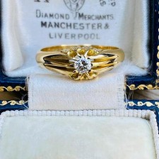 Vintage 18ct Gold Diamond gypsy ring, London 1982