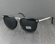 Womens Oval Lens Metal & Plastic Frame Sunglasses UV400