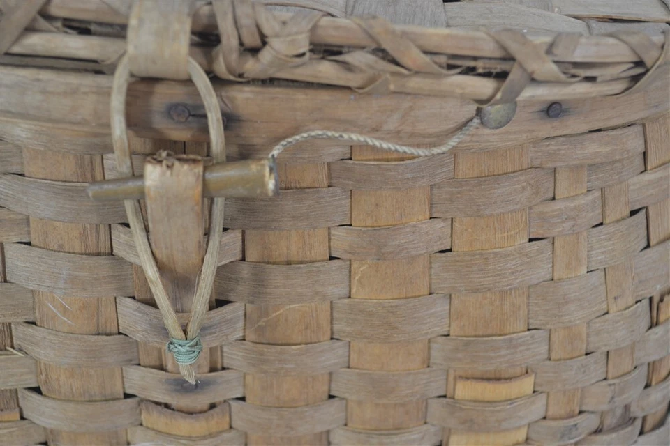 antigua cesta de pesca creel férula ceniza nativo americano Abenaki siglo XIX original Foto 2 de 4