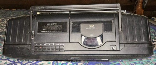 Vintage Sony Boombox CFD-68 Portable Stereo Cassette CD AM/FM With Original Cord - Picture 5 of 8