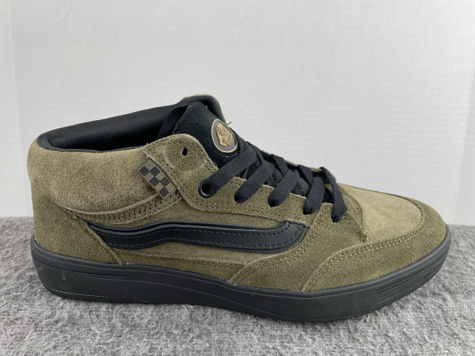 Vans Zahba Mid Beatrice Domond Sneakers Mens Size 7 Olive Green Suede VANS | ZAHBA MID X BEATRICE DOMOND DARK OLIVE - Universe  main image 4