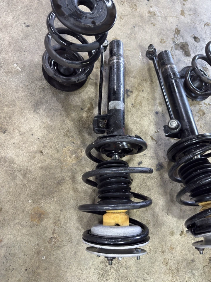 Par de amortiguadores de resorte delantero BMW E46 330CI 325CI 328CI fabricante de equipos originales 101 k millas Foto 3 de 4