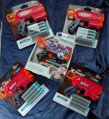 Lot of 5 Zuru - X-Shot Single 4 micro blasters and 1 skins blaster NIB