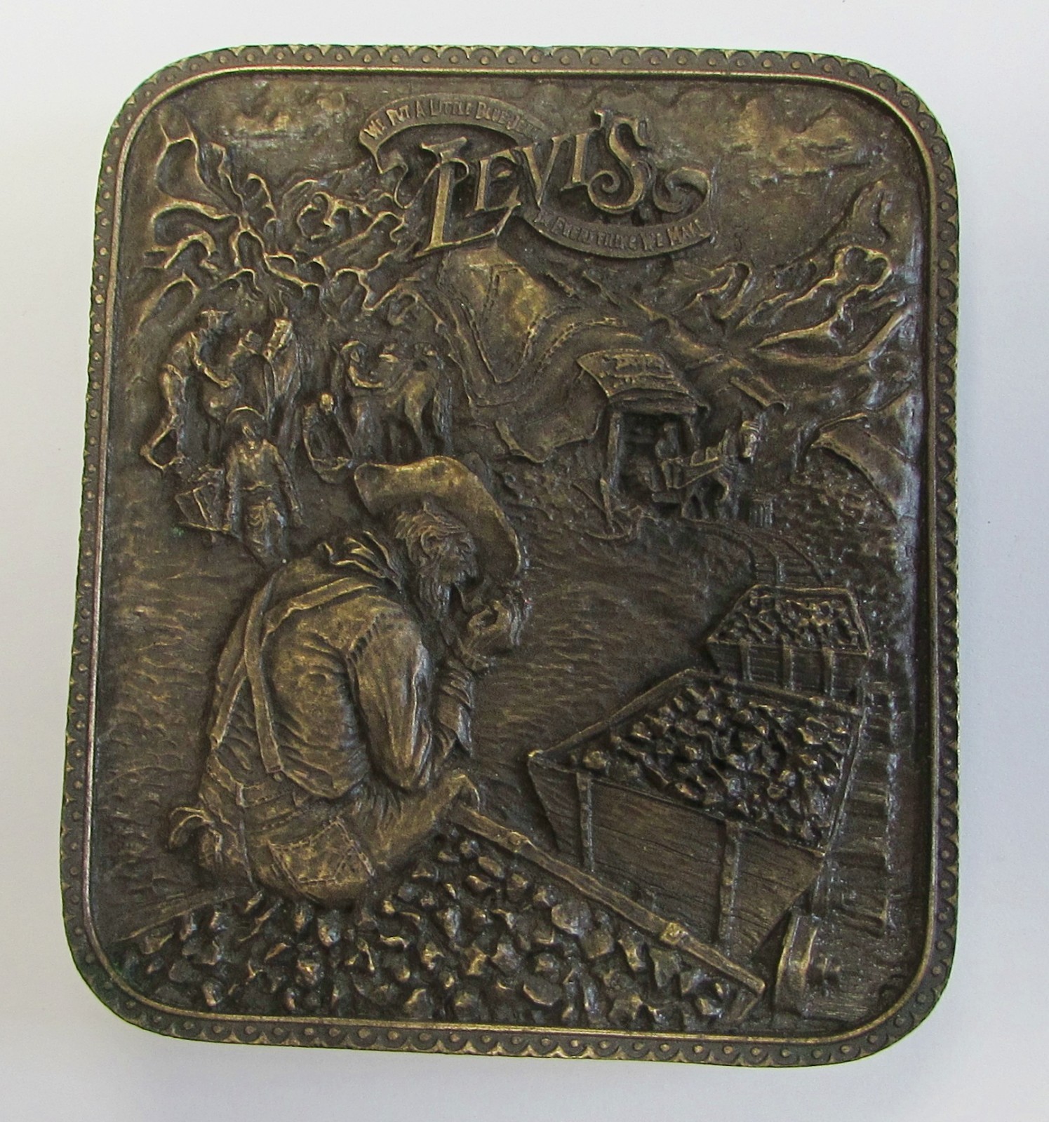 Vintage 1976 Bergamot Brass Works Levi's Belt Buckle