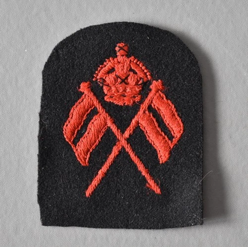 Royal Navy Signalling Branch, Visual Signalman WW2 era Trade Badge