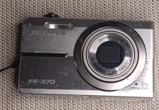 Olympus FE-370 8.0MP Compact Digital Camera 5x Zoom Built-in Flash Silver