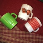 3 DIF ANCHOR HOCKING MILK GLASS STACKABLE COFFEE MUG RED GINGAM.. BUTTERFLY 1 GR — photo 2