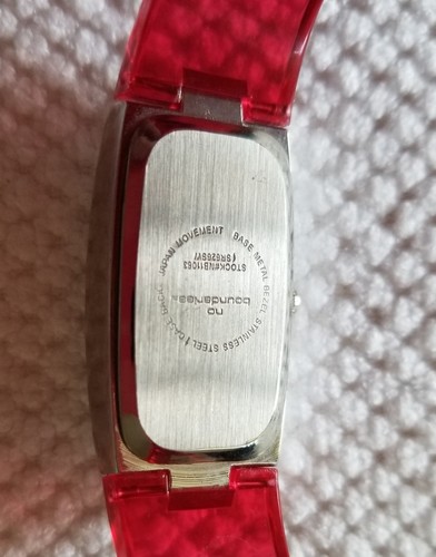 No Boundries Silver Tone Cuff Watch Pink Dial Red Lucite Arms 6.5" New Battery - Picture 4 of 4