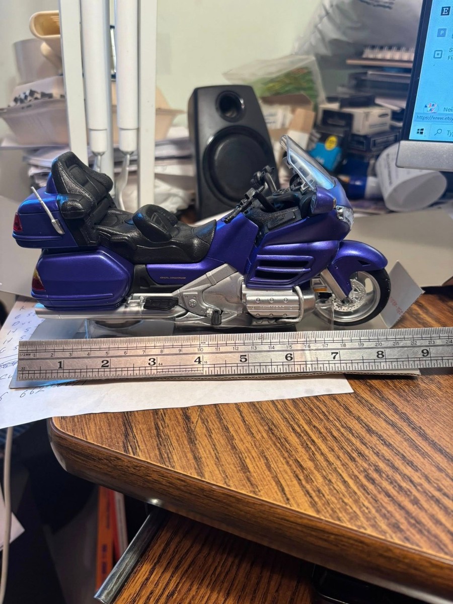 New-Ray Toys 1:12 Scale Honda Goldwing Blue SS49253A | eBay