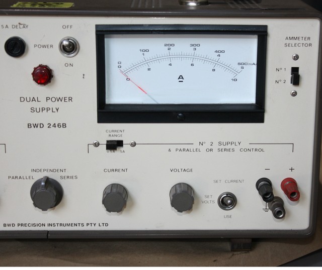 BWD 246B Dual Benchtop Power Supply PARALLEL 10A INDEPENDENT 5A SERIES